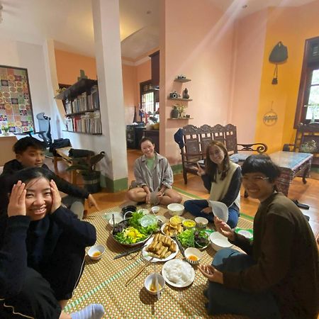 Kon Von Kla Tron Homestay מראה חיצוני תמונה