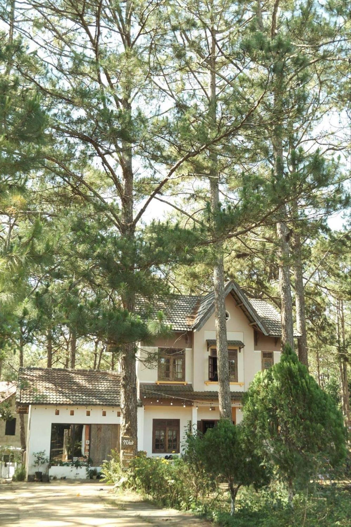 Kon Von Kla Tron Homestay מראה חיצוני תמונה